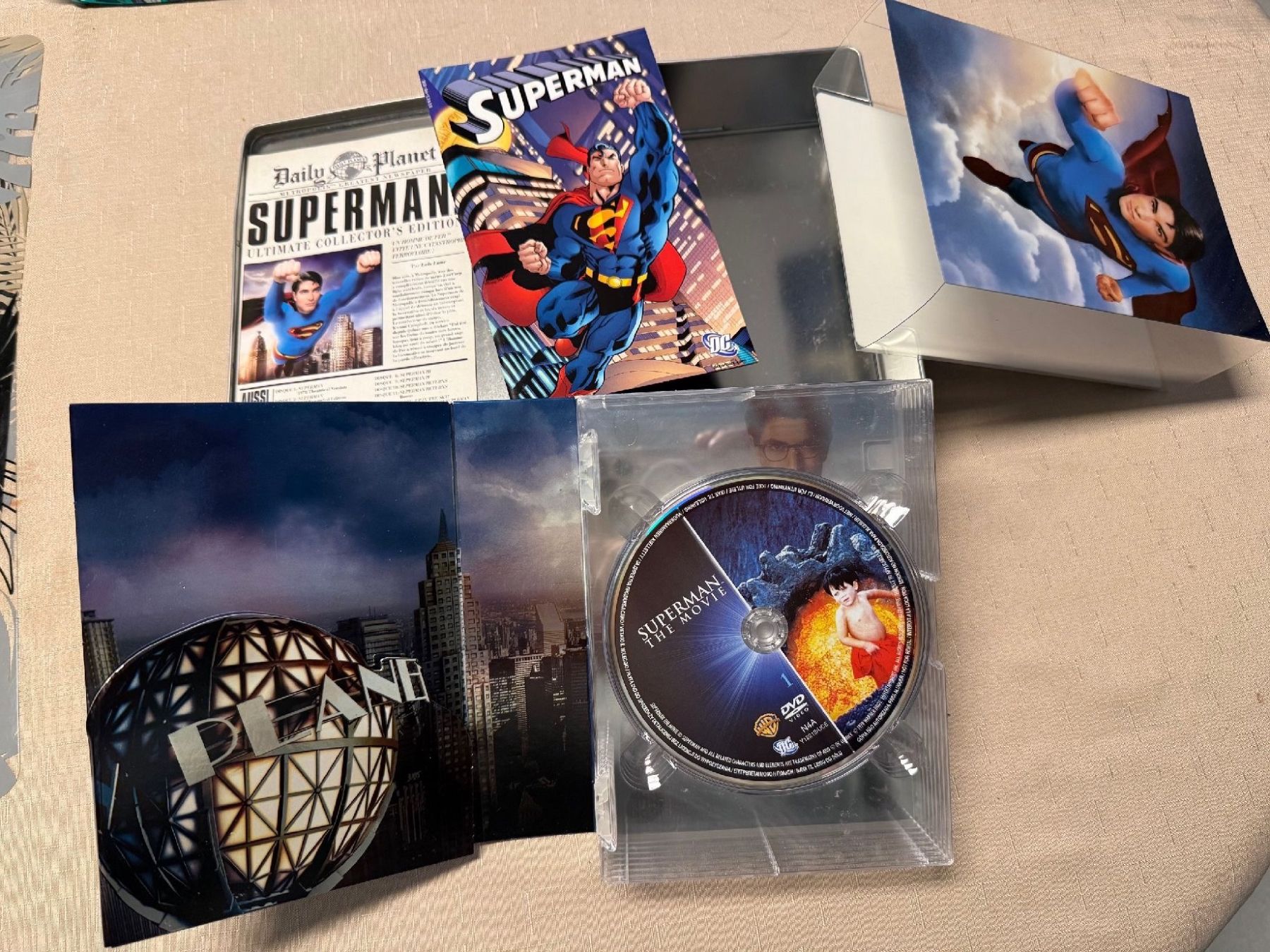 Tutti i DVDs: SUPERMAN ULTIMATE COLLECTOR'S EDITION – Usato da Confignon venduto da Janka12 4