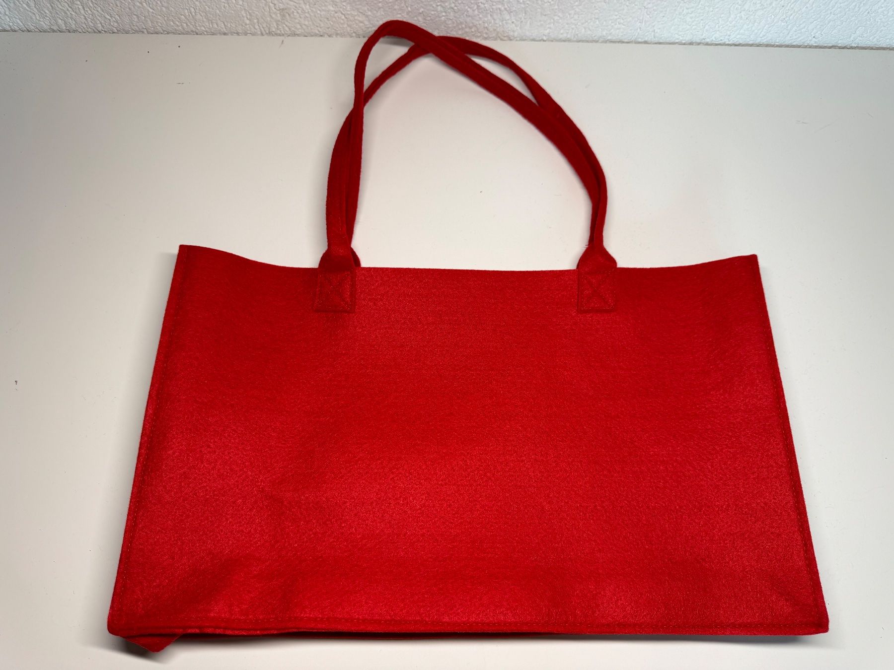 Borse: Hübsche rote Filztasche – Usato da Grosswangen venduto da shoes.bags.and.co