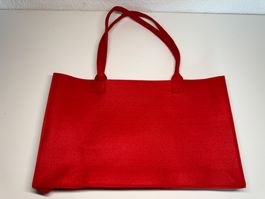 Hübsche rote Filztasche