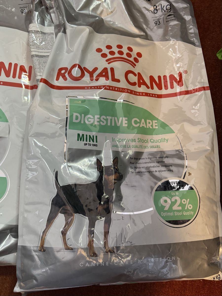 Royal Canin Mangimi: Hundefutter neu 2 stk. Neu – Nuovo (secondo la descrizione) da Schlieren venduto da Freundlich02 2