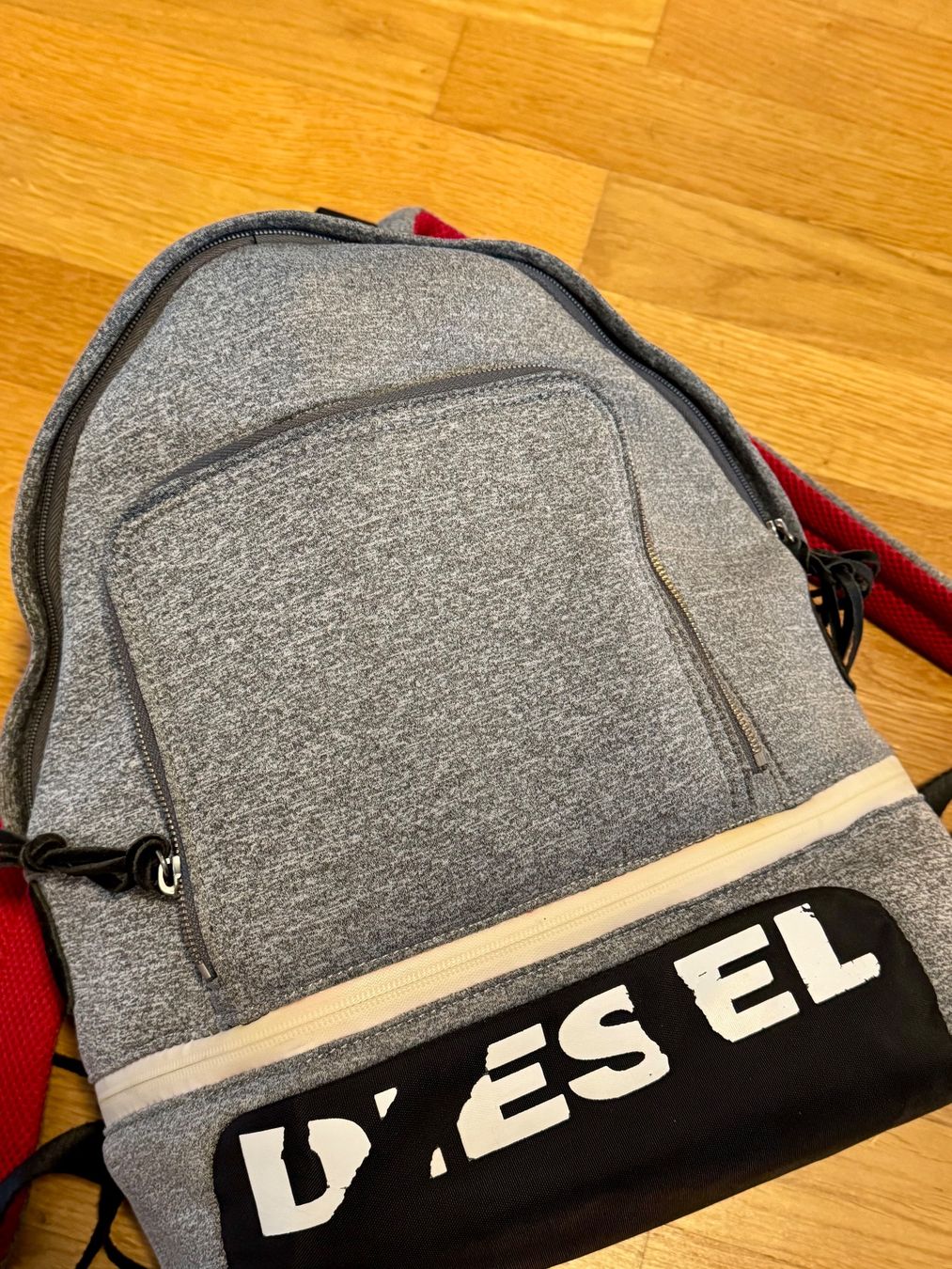 Diesel Zaini: Diesel Rucksack Backpack Scuba – Usato da Wettingen venduto da AskaB 1