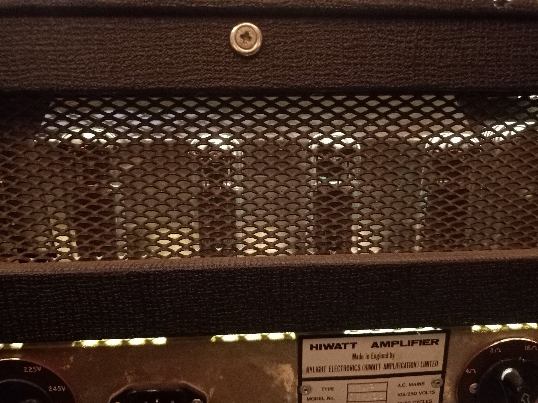 Hiwatt Amplificatori: Hiwatt custom 100 - Vintage 1978 – Usato da Chêne-Bourg venduto da sonotor 5
