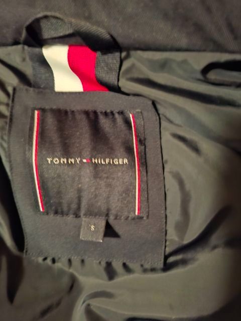 Tommy Hilfiger Giacche: Parka Tommy Hilfiger – Nuovo (secondo la descrizione) da Inwil venduto da Froschbrise 3