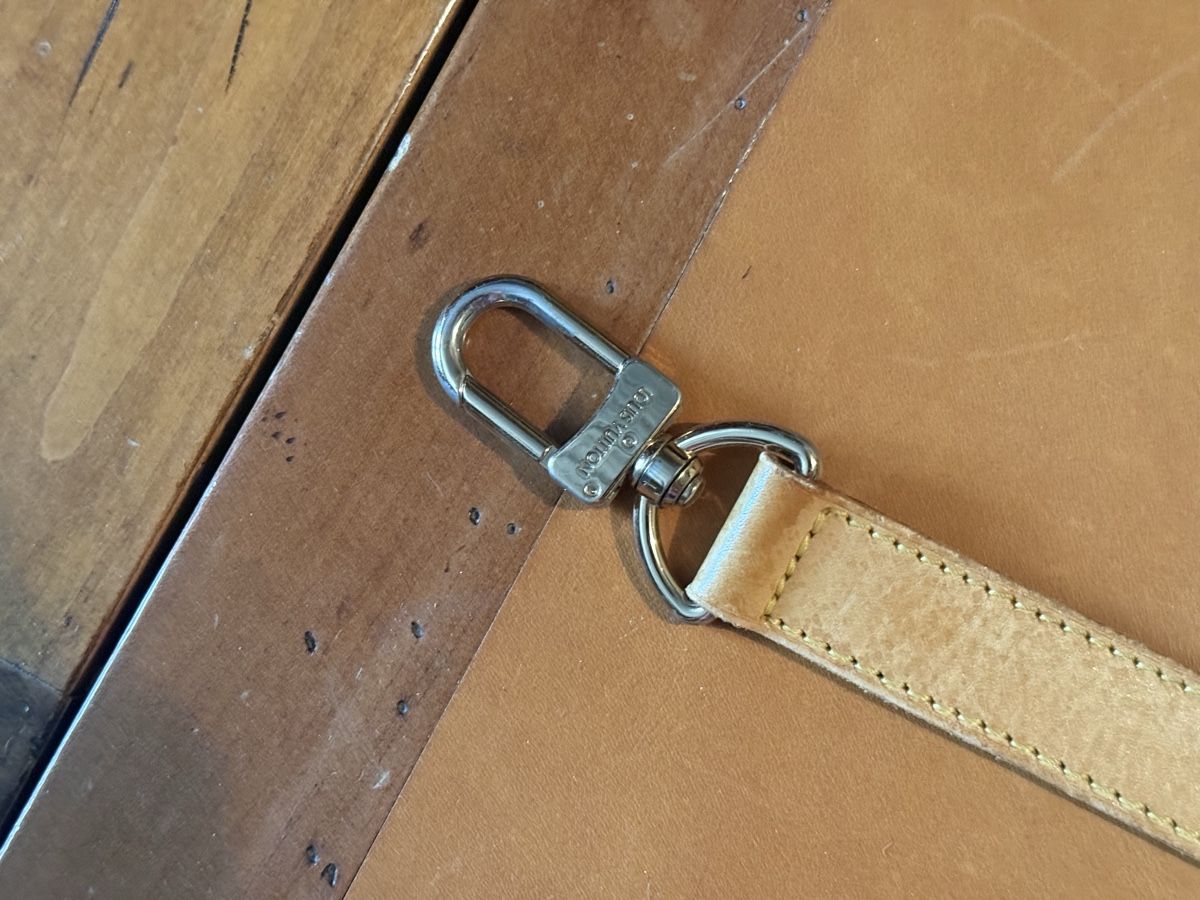 Louis Vuitton Borse: Lanière pour sac Louis Vuitton  – Usato da Sierre venduto da OCNL 5