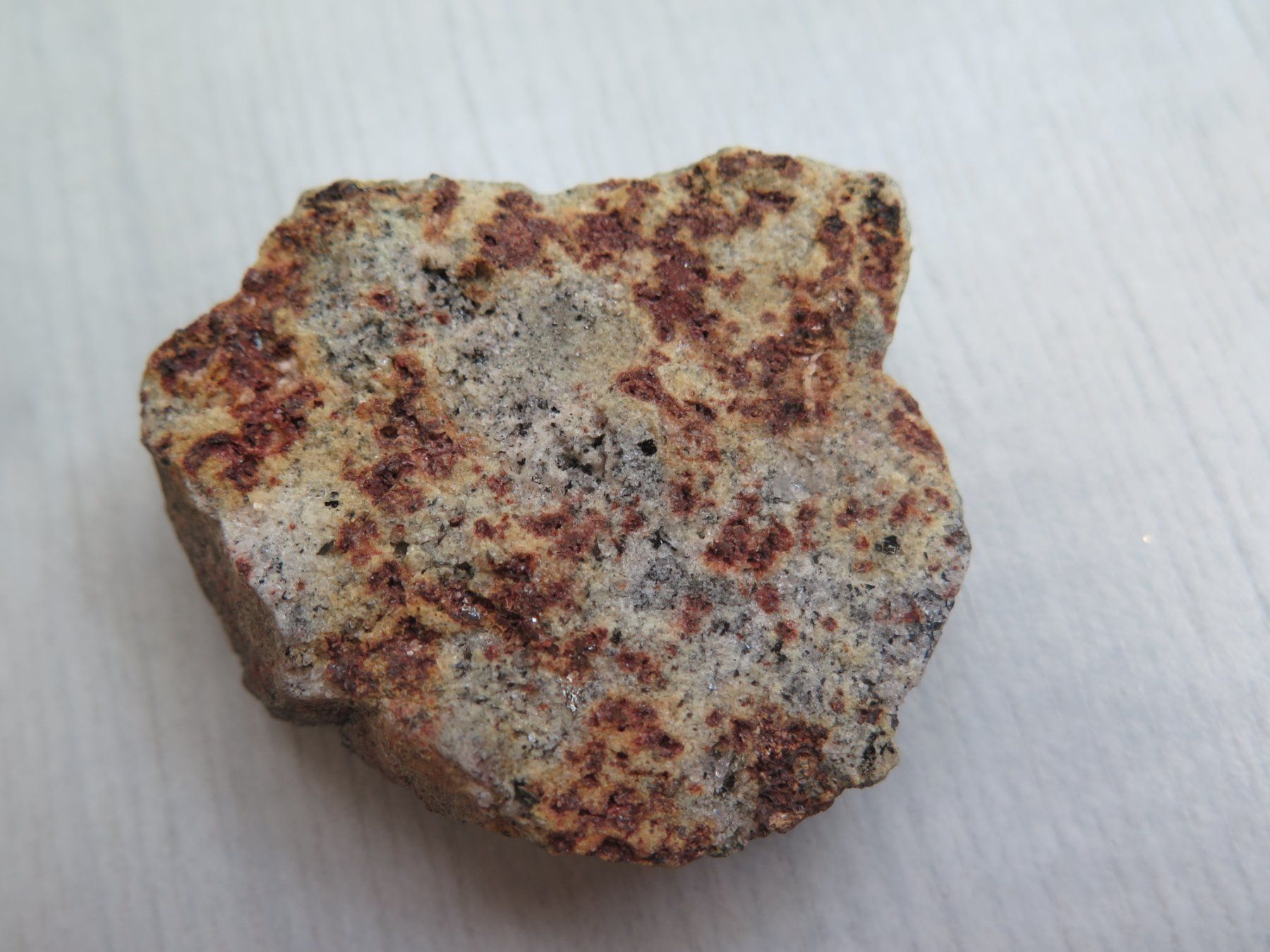 Minéraux & Lithothérapie: Chabasit mit Biotit Stufe – D'occasion à Schaffhausen par Yamakana51L8736OQ8 3