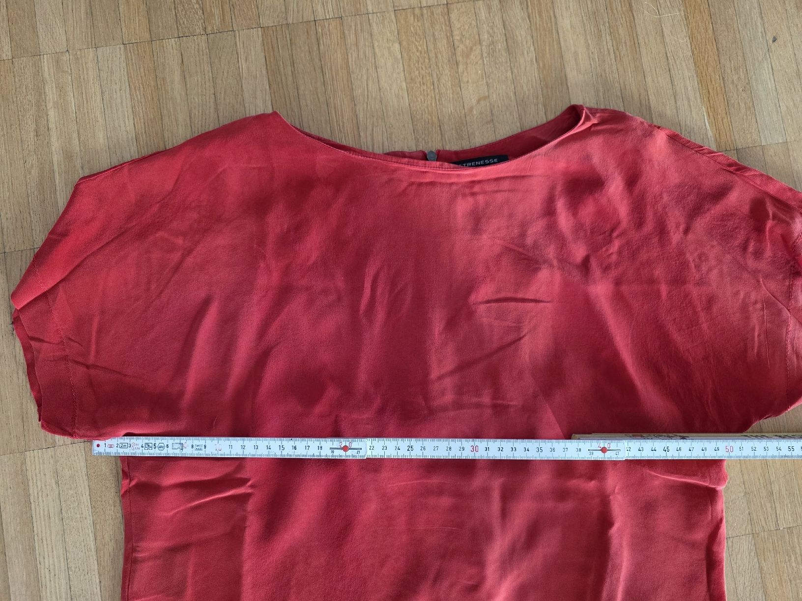 Strenesse T-Shirts: Shirt Strenesse Seide Rot  Top! – Gebraucht aus Laufenburg von may_r2st 3