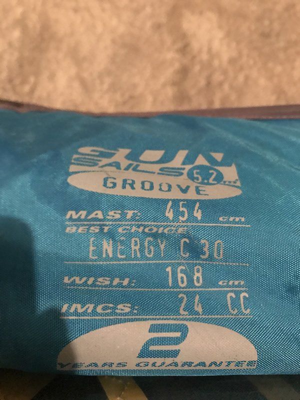 Tavole da surf e di nuoto: 2x Surfbretter + 2x Segel + 1 Mast – Usato da Sutz venduto da bf-ltd 4