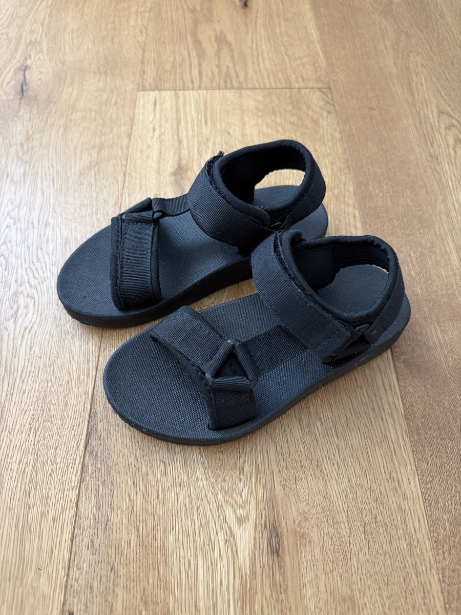 Chaussures garçon: Kinder Sandalen, Gr. 30 – D'occasion à Interlaken par fbnscl 2