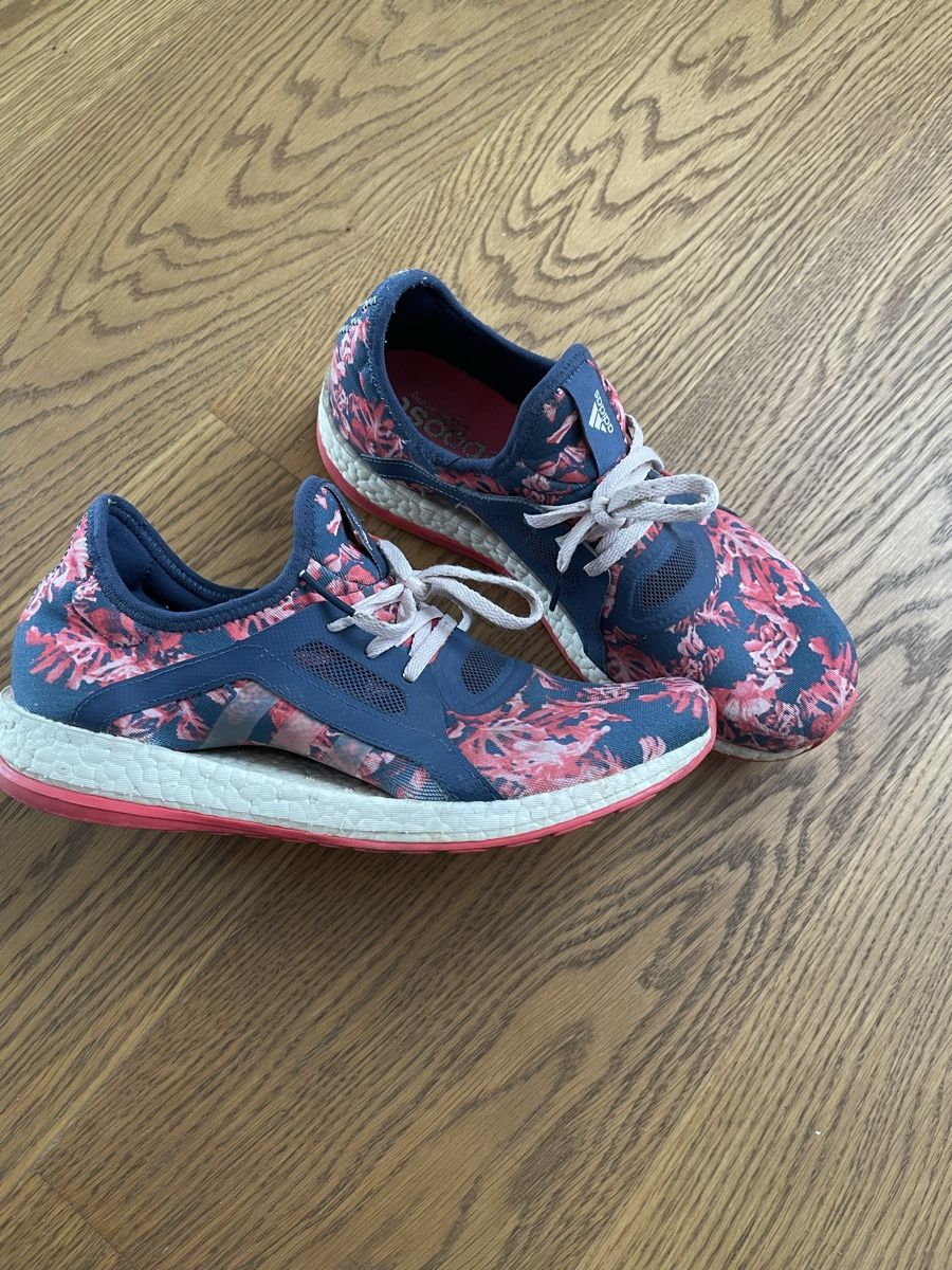Scarpe da donna: Adidas pureboost x Gr. 40 2/3 – Usato da Gossau SG venduto da -coco 2
