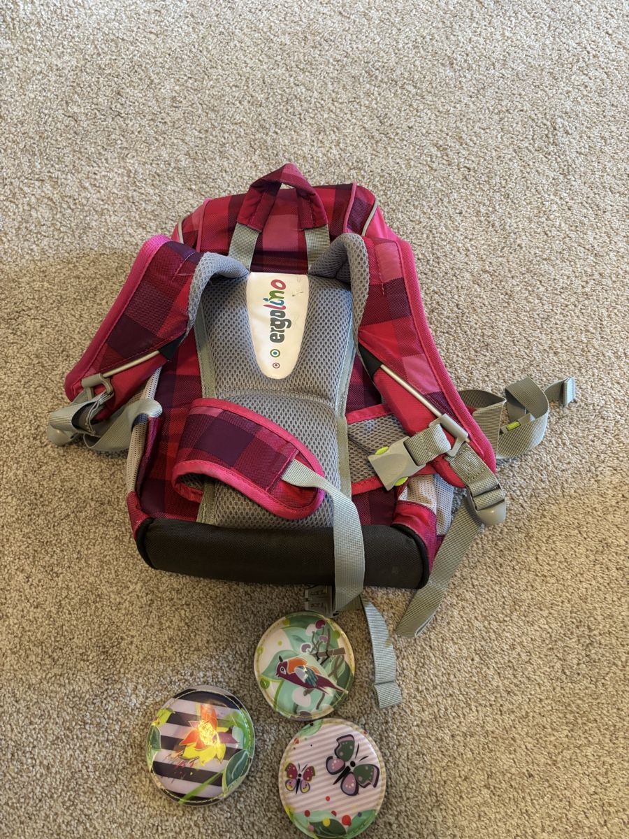 Ergobag Borse & Zaini: Ergolino Kinderrucksack mit Klett-Motiven – Usato da Bern venduto da 81guggi 3