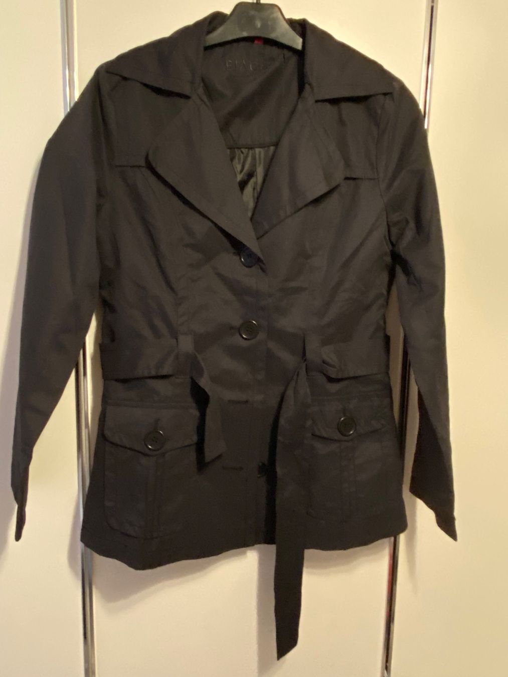 Giacche: Damen Jacke gr.38 – Usato da Pfungen venduto da Sheki56