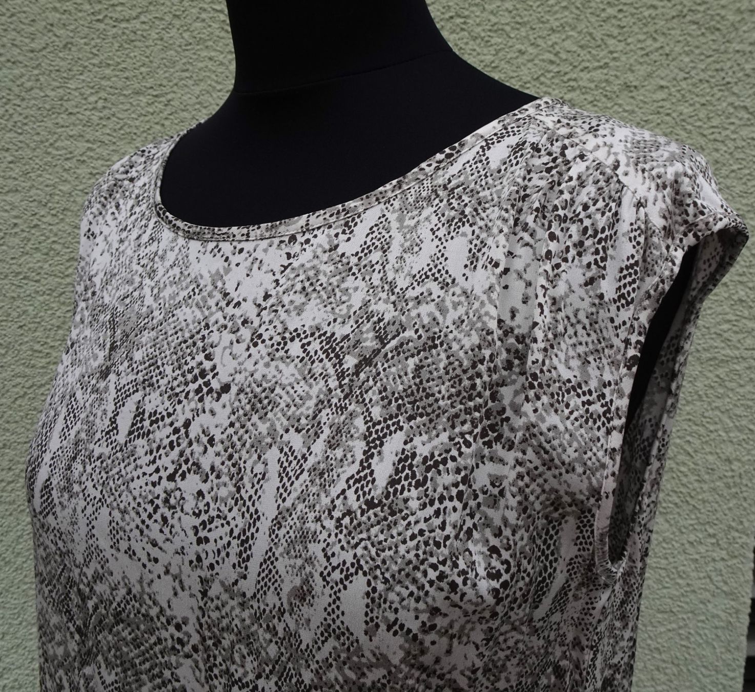 Repeat Tops: Shirt Top Seide Repeat braun beige Gr S 38 – Gebraucht aus Winterthur von blumeblau77 2