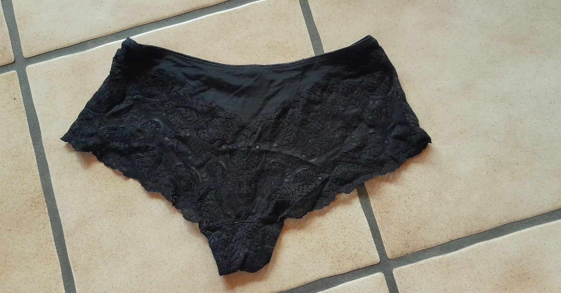 Calida Autres dessous: Splip aus Spitze – D'occasion à Innerthal par System_of_a_down 1