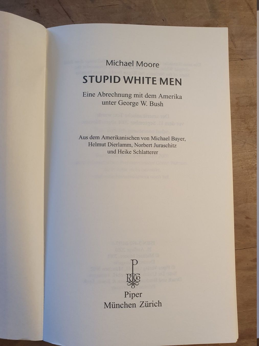 Libri: Stupid White Men Michael Moore Piper – Usato da Zürich venduto da loosebone 2