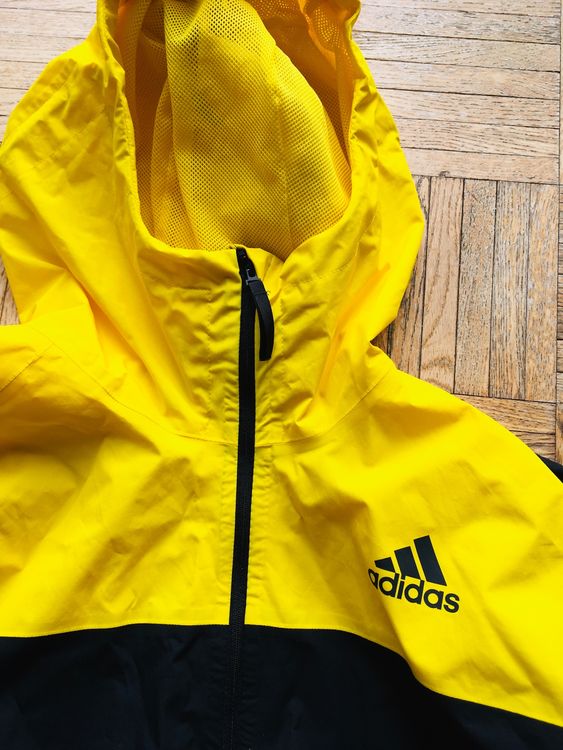 Adidas Vestes: Adidas Regenjacke L – D'occasion à Schleitheim par Pi3.14 1