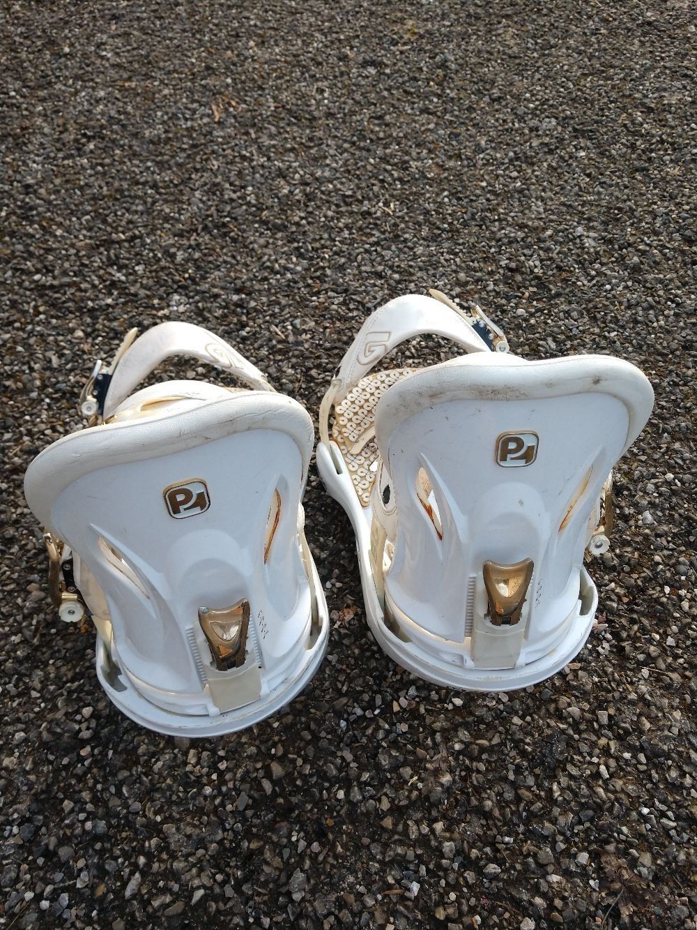 Burton Bindungen: Burton Snowboard P1 Bindung Weiß Gold – Gebraucht aus Adliswill von michael_rr 3