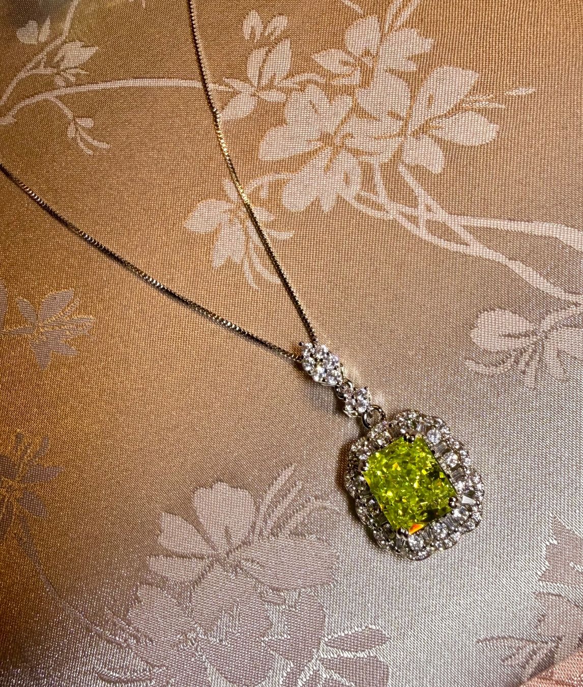Autres bijoux: Parure Lime Prestige – Neuf avec emballage d'origine à St-Maurice par Sandrinette123 2