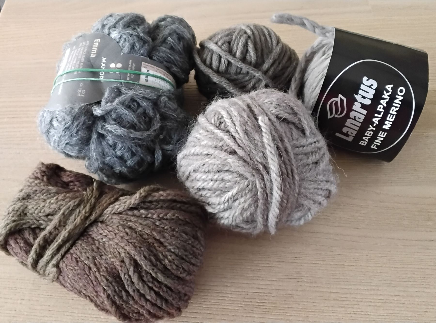 Lana: Wollresten ca. 1kg – Usato da Rupperswil venduto da Joggi023 4