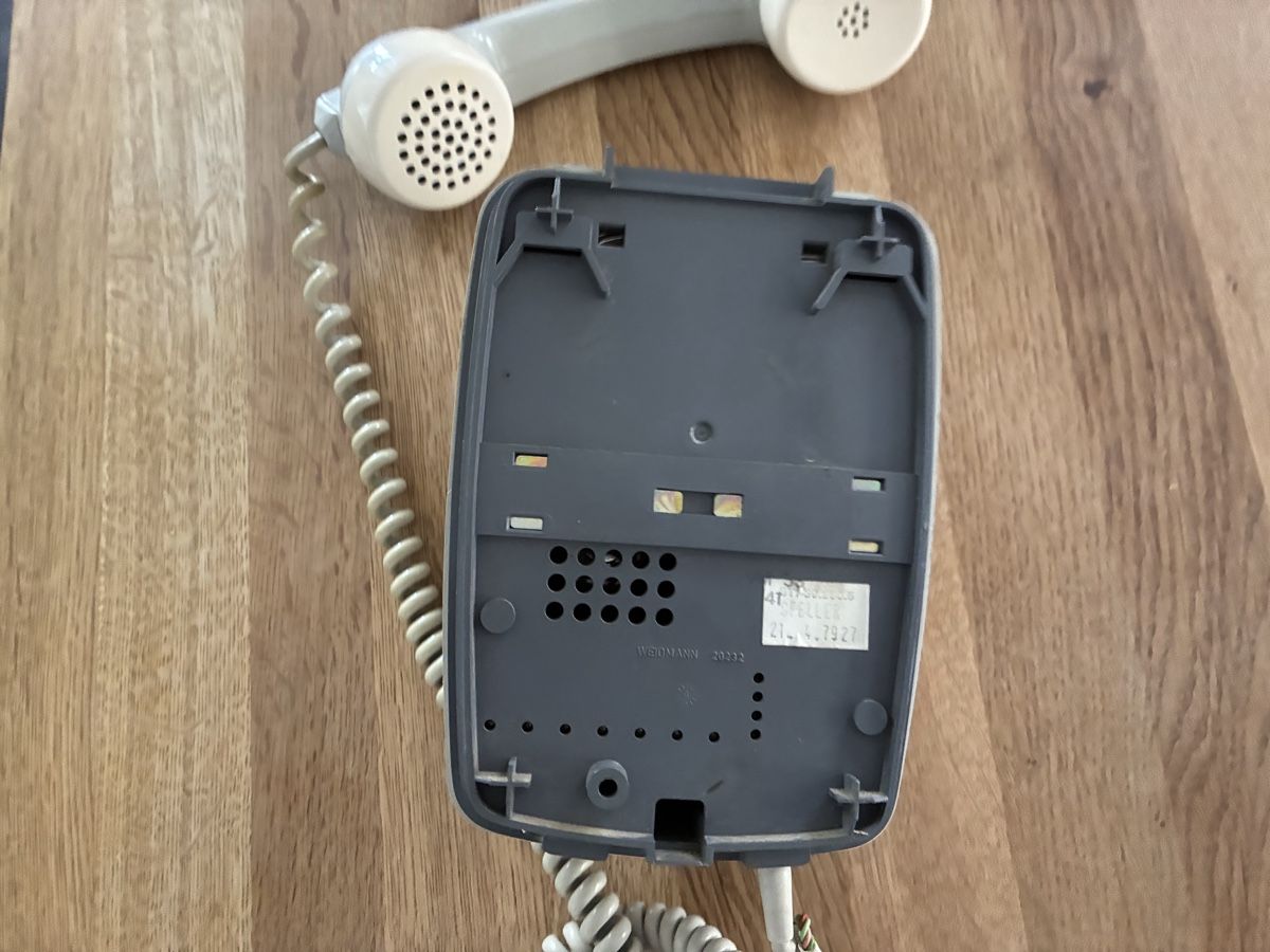 Téléphones: Telefon – D'occasion à Schüpbach par Tluky 2