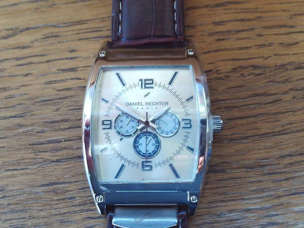 Orologi: Montres neuves pour homme – Usato da sion venduto da jopwf 2
