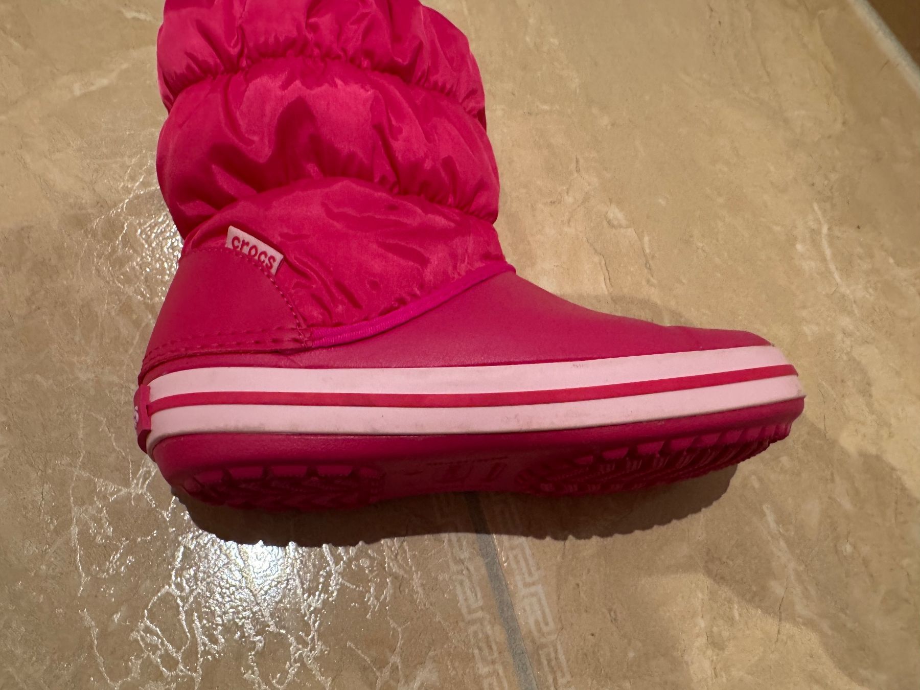 Crocs Scarpe per ragazze: Crocs Winterstiefel, 30-31 – Usato da Klingnau venduto da Markus14 5