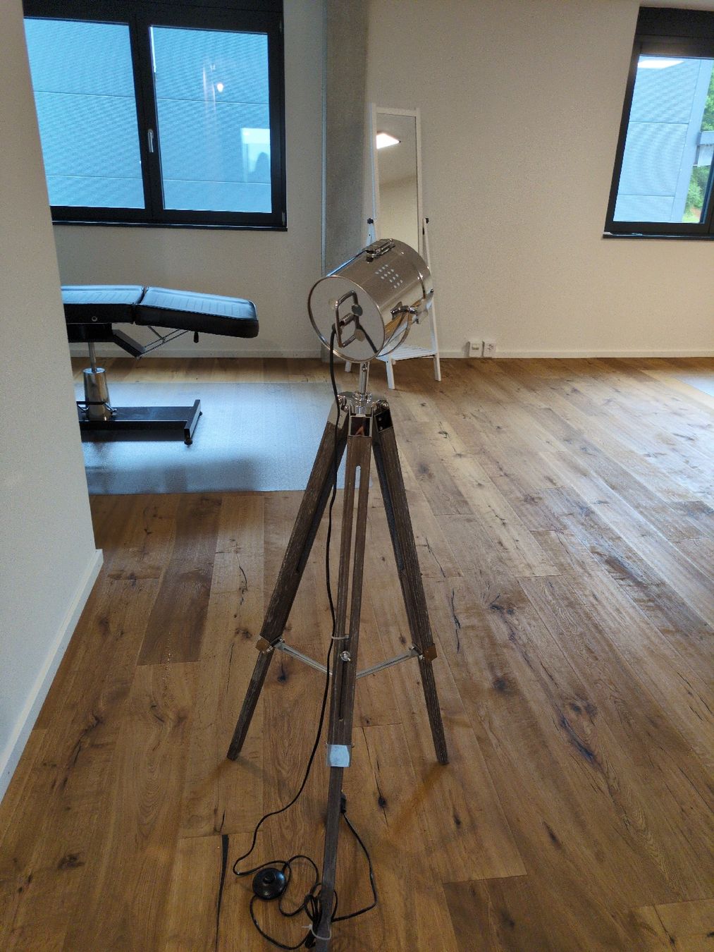 Lampade: Wohnzimmer Scheinwerfer Lampe – Usato da Frick venduto da fleur.de.lis 6