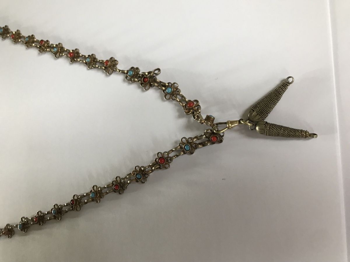 Catenine: Collier ancien fleuri en laiton – Usato da Grimisuat venduto da eliseba88 3