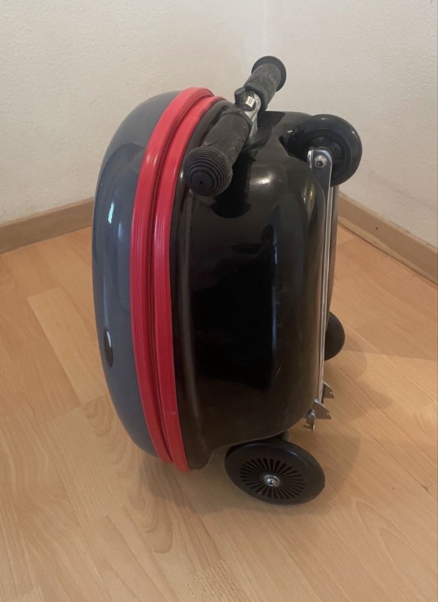 Altro in Aeronautica: Zinc Flyte Midi Case Scooter - Snapper The Shark – Usato da Wohlen AG venduto da rol_8r5l 1