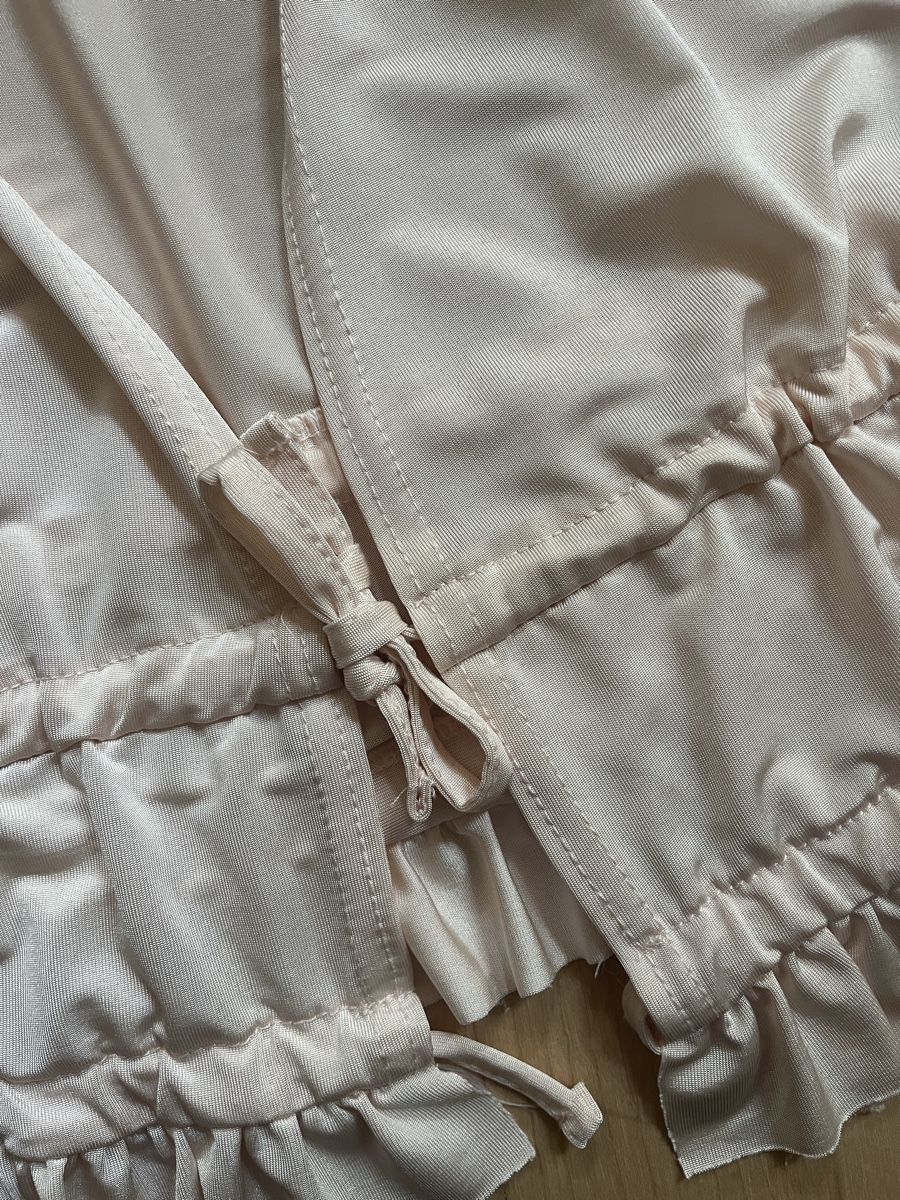 Blusen: Fashion Union Bluse – Gebraucht aus Luzern von seaside_anchor 2
