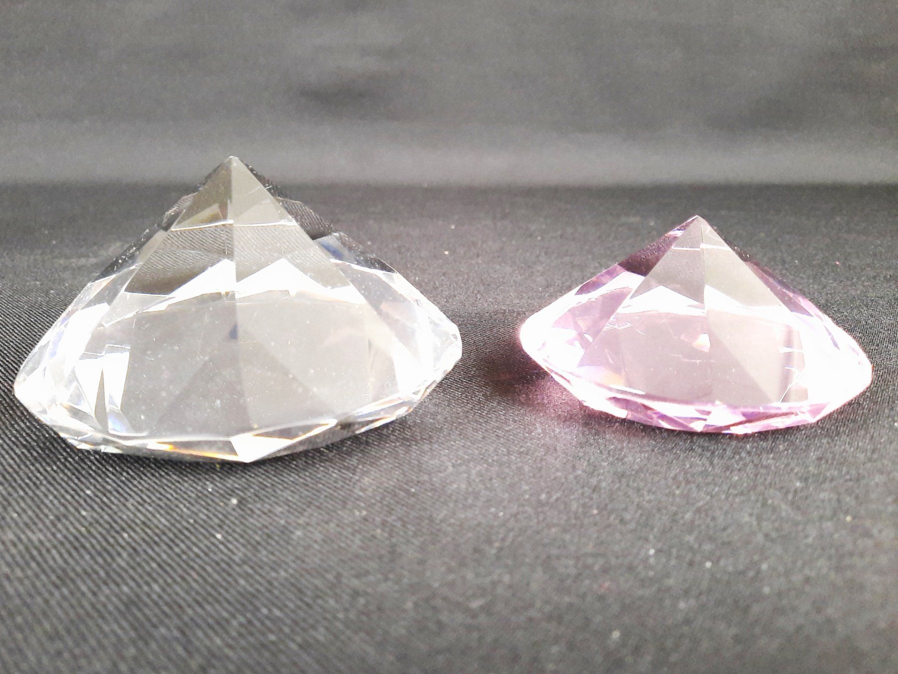 Verres: 2 Glasdiamanten – D'occasion à Beinwil am See par Restwert_Beinwil