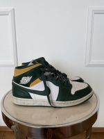 Nike Air Jordan 1 Mid Grün Weiss Gelb Grösse 45.5 gebraucht