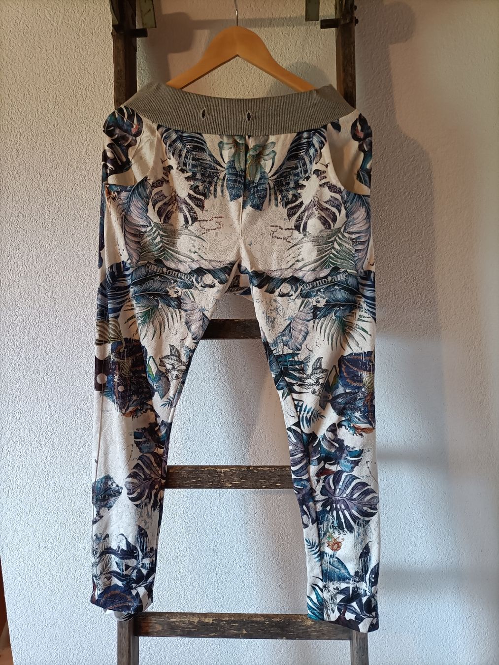 Pantaloni: FADDA Sommer Hose, Gr. S/M – Usato da St. Gallen venduto da jan_ccx7