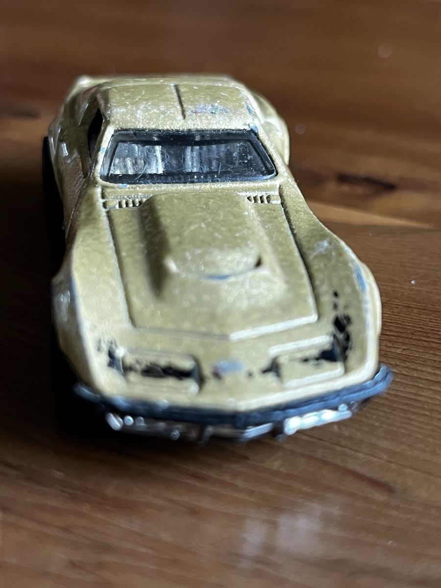 Hot Wheels Modellini d'auto: Chevrolet Corvette Coupé 1969 – Usato da Basel venduto da EdiEberle 1