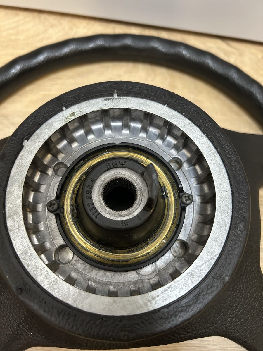 BMW Alle Autoersatzteile: BMW E30 Original Lenkrad  – Gebraucht aus Rothrist von Miri_sm6 4