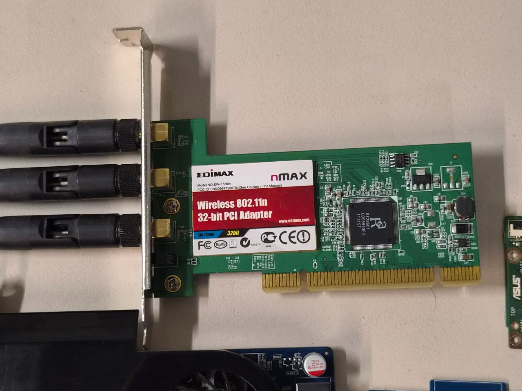 Elektronikbauteile: Divers composants informatiques – Gebraucht aus Conthey von greenday85 2