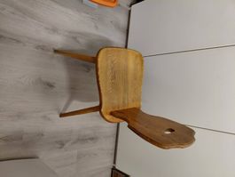 Rustikaler Holzstuhl, Massivholz, Vintage-Look, Top!