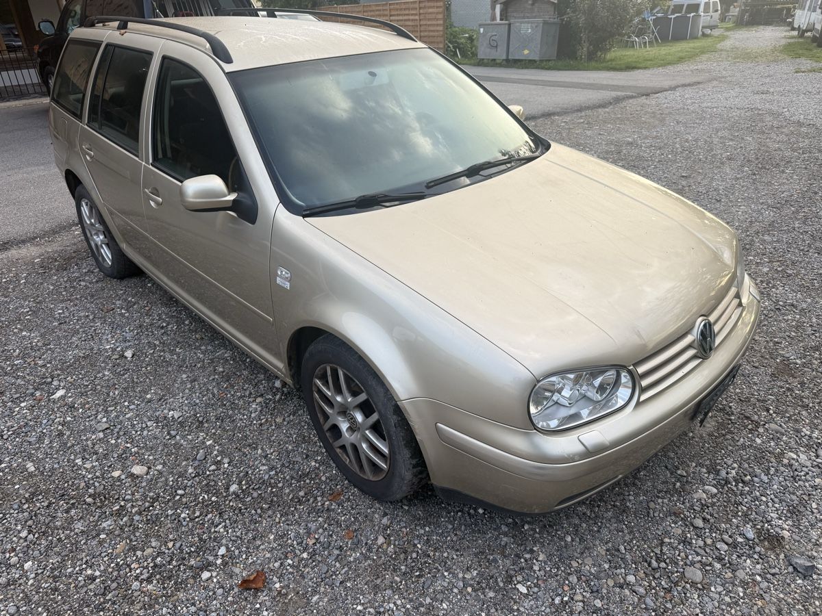 VW Autos: VW Golf Variant – D'occasion à Niederbipp par baggerch 8