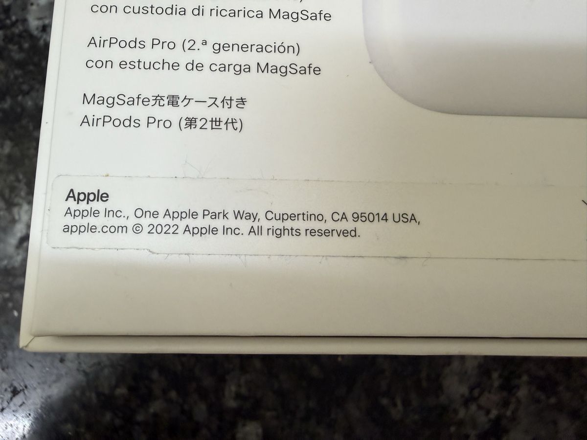 Apple Cuffie: AirPods Pro ( 2nd Generation) – Usato da Embrach venduto da mar_m9rq 5