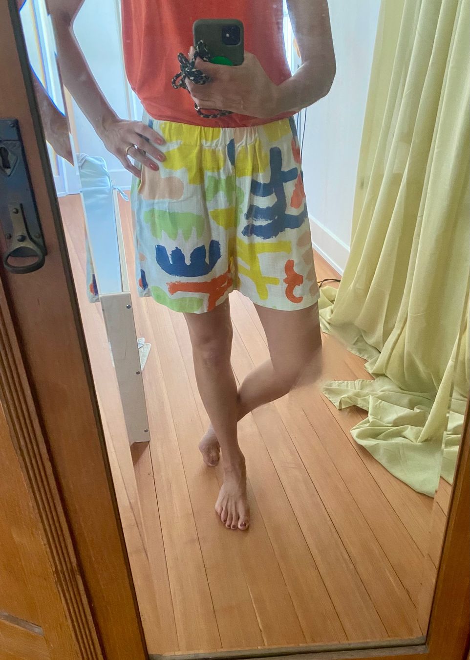 Bobo Choses Pantaloni: Bunte kurze Hose von Bobo Choses – Usato da Aarau venduto da lacrimara 4