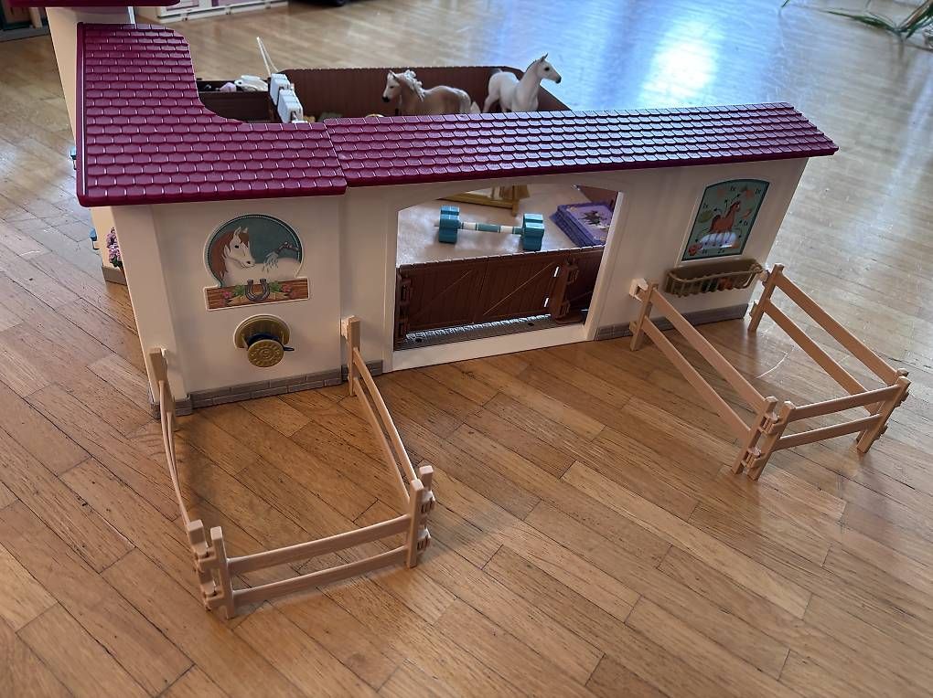 Giocattoli: Schleich Reithalle – Usato da Aarau Rohr venduto da mia_guapa 2