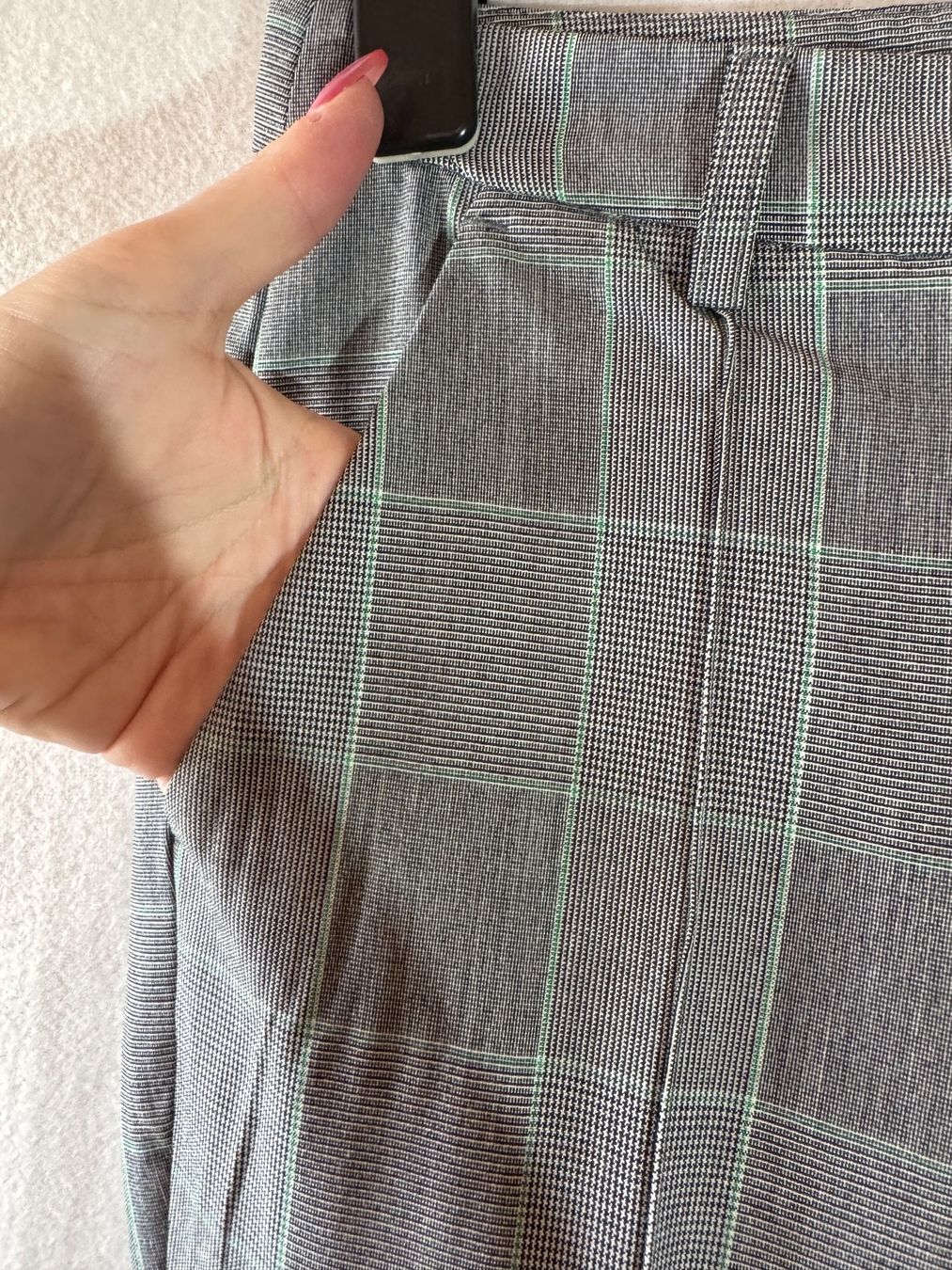 Mango Pantaloni: Karierte Hose von Mango Gr. 36 – Usato da Grosswangen venduto da second_hand_dress 3