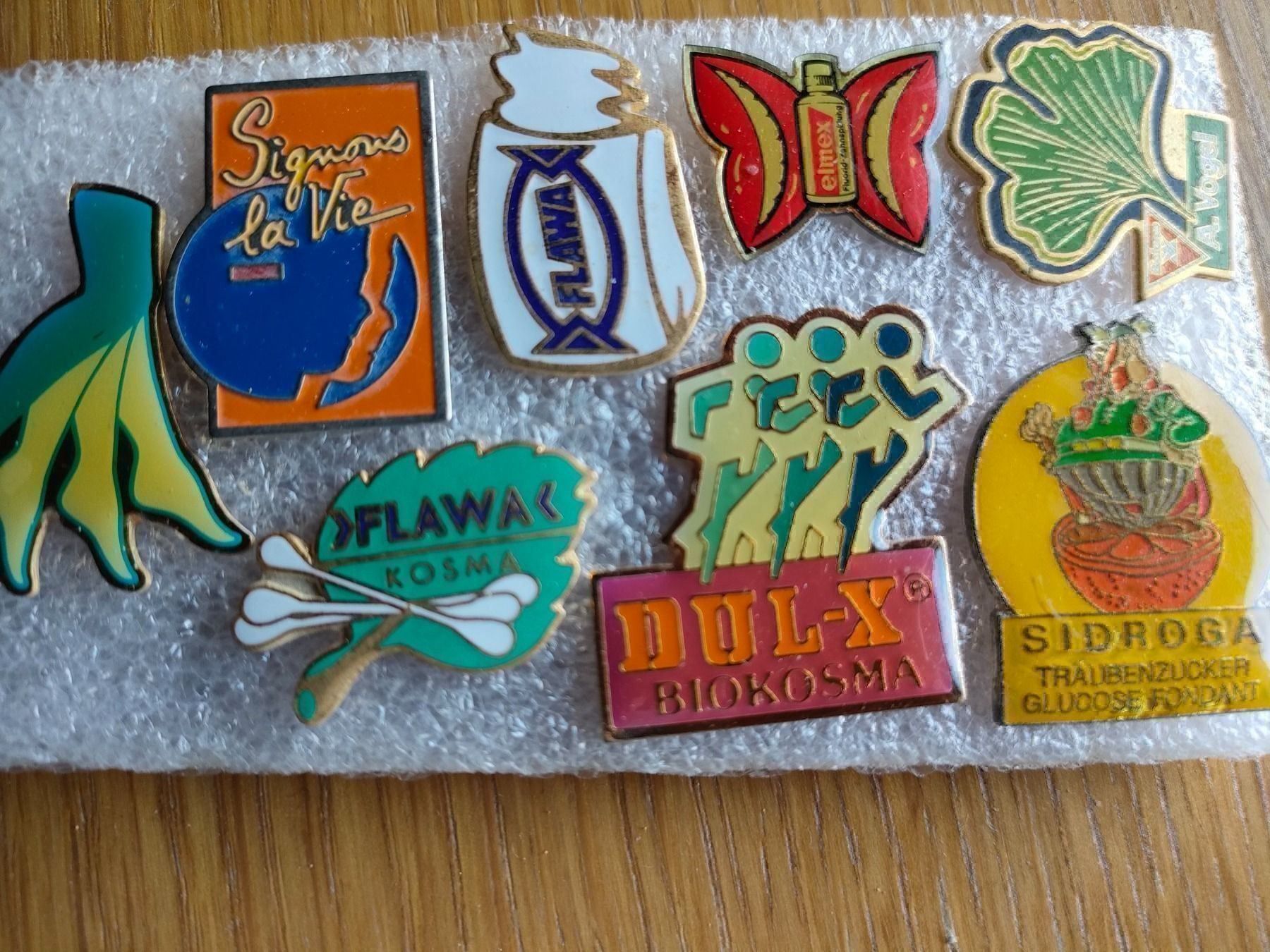 Placchette & Badge: Pin/Apotheke/Vogel/Dul-x/Sidroga/Elmex – Usato da Brugg AG venduto da Mashaba 1