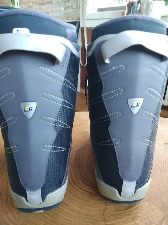 Scarpe da uomo: Snowboard Schuhe Gr. ca. 38 – Usato da Lauerz venduto da Lufrab 3