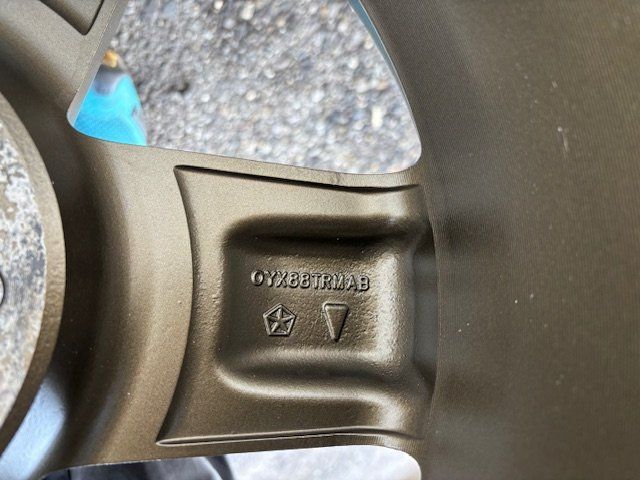 Jeep Pneumatici & Ruote complete: Aluräder Jeep Compass – Usato da Wittenbach venduto da 19DN73 8