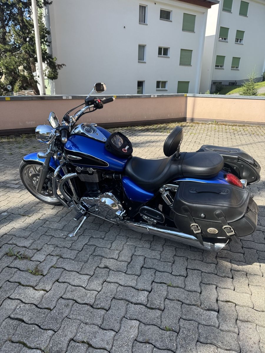 Triumph Touring: Triumph Thunderbirds  – Usato da Davos Platz venduto da din_8528