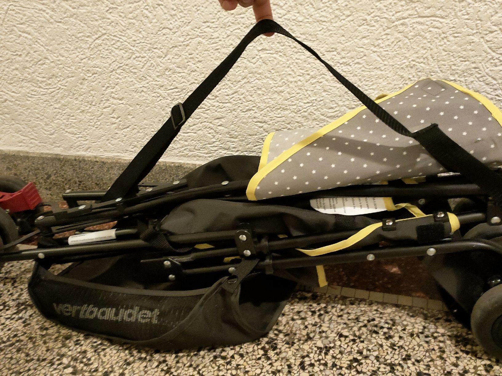 Kinderwagen: Buggy Kinderwagen Vertbaudet  – Neu (gemäss Beschreibung) aus Bern von chp_hg6x 6