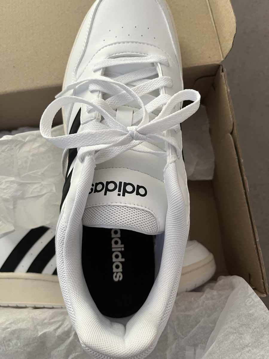 Adidas Herrenschuhe: Adidas Hoops 3.0 Gr. 44 2/3 - Neu – Neu und originalverpackt aus Mörschwil von Levian 5