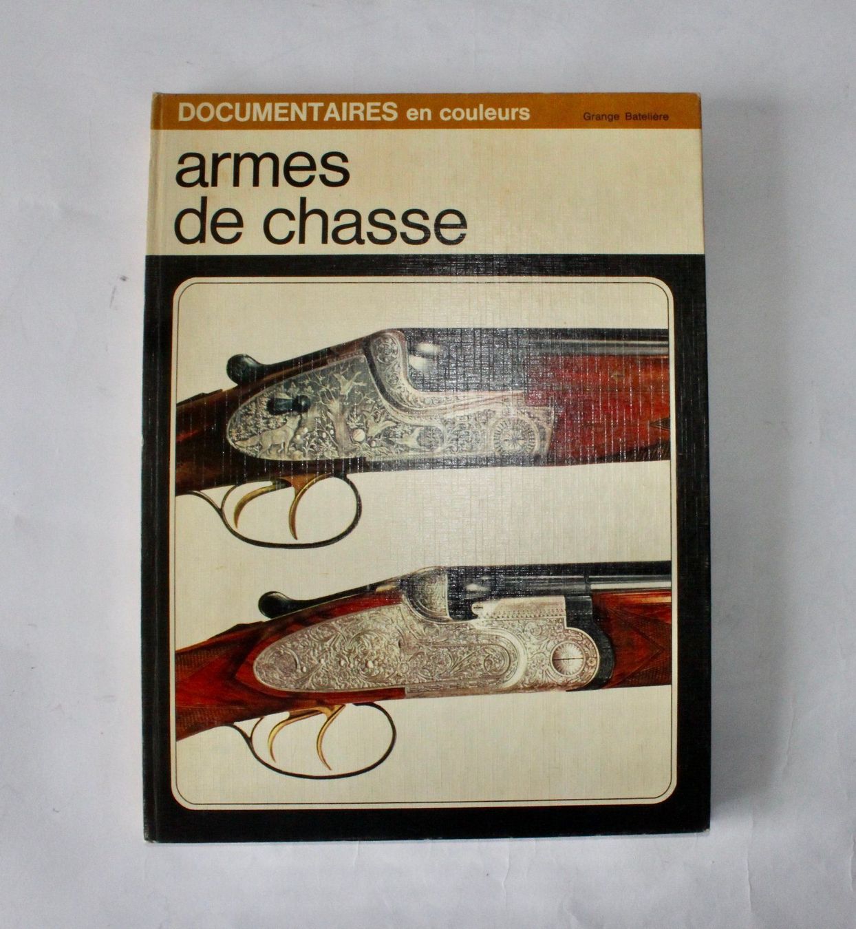 Libri: 2 BÜCHER UND 2 HEFTCHEN ÜBER FEUERWAFFEN. – Usato da Grandcour venduto da Flowerstyle 3