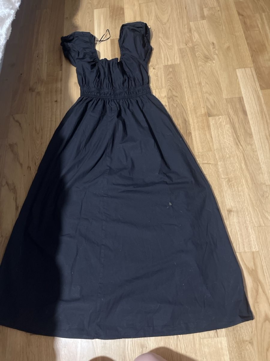 H&M Vestiti: Robe noire H&M – Usato da Le Locle venduto da Mayd_h 3
