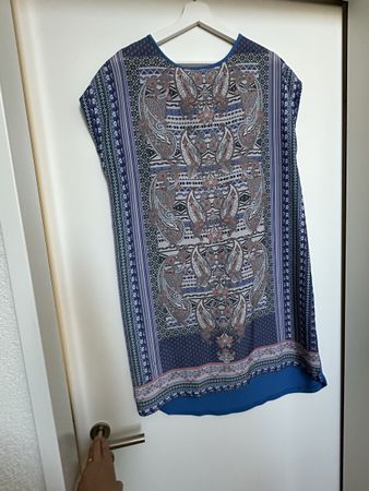 Kleid Grösse L